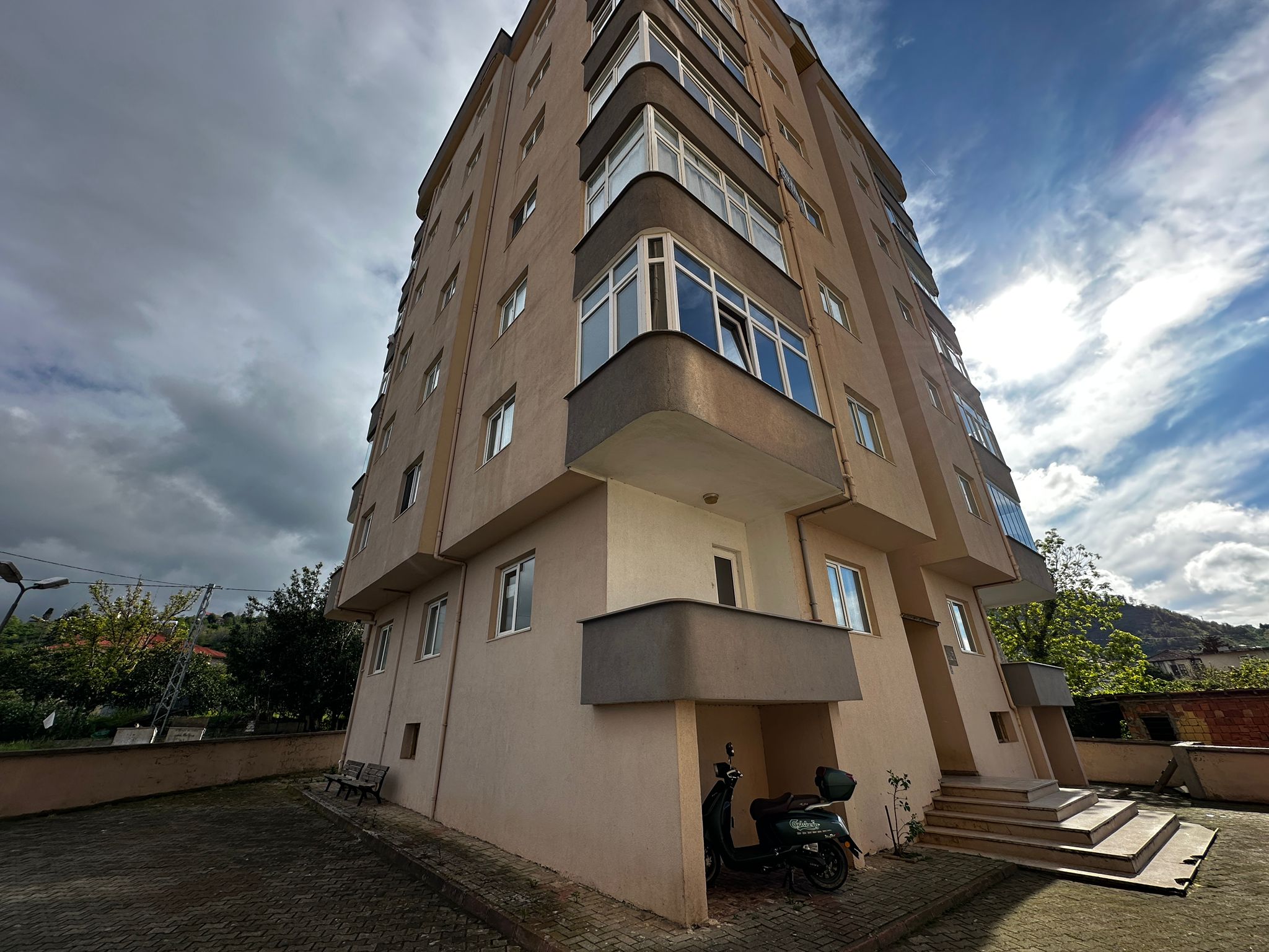 MABEL'DEN ADACIK MAHALLESİ GÜZELYURT SİTESİ 3+1 KİRALIK DAİRE